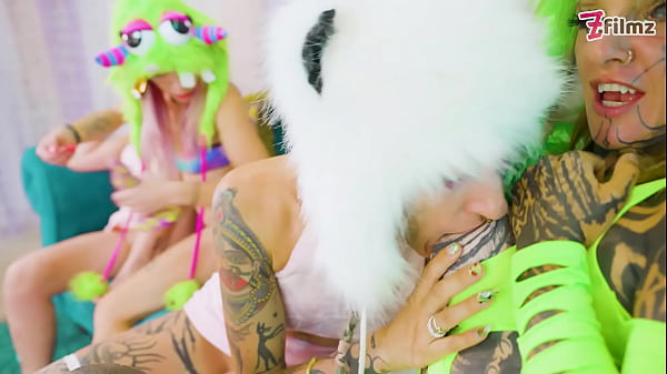Lesbian Orgy – Dildos and Costums – Real Orgasms from Tattoo Girls